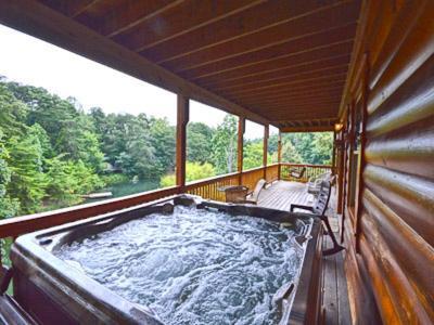 Bear Lake Lodge Sevierville Exterior photo